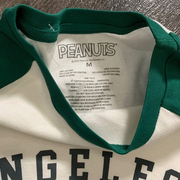 Peanuts Los Angeles California Baseball Tee Graphic T Shirt Women M Green White - Picture 3 of 4